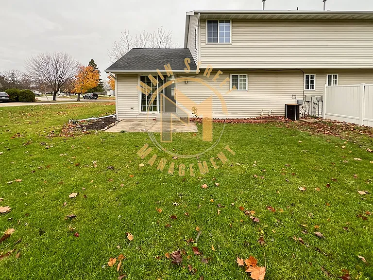 466 S Good Hope Rd — Photo 25