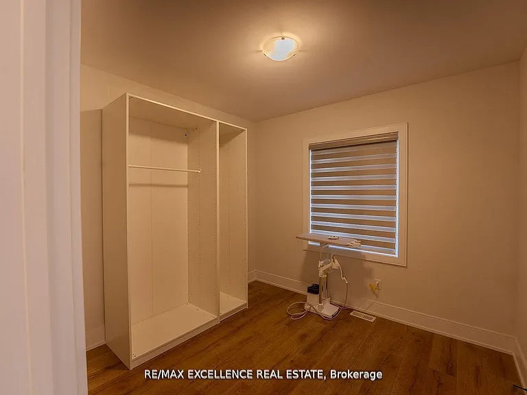 301 Somme St — Photo 27
