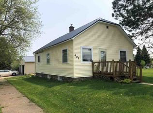 401 Brule Ave, Caspian, MI 49915