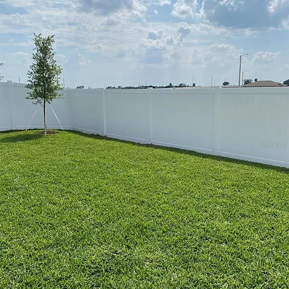 1588 Eucalyptus Way — Photo 18