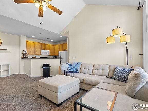 3rd image of 1339 Carlyle Park Cir