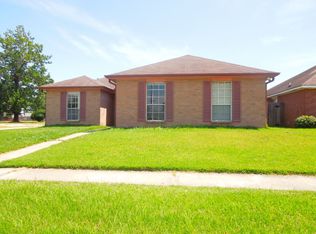 829 Newport Dr, La Place, LA 70068