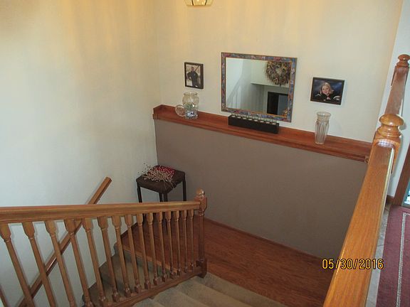 Wide stairs & Landing