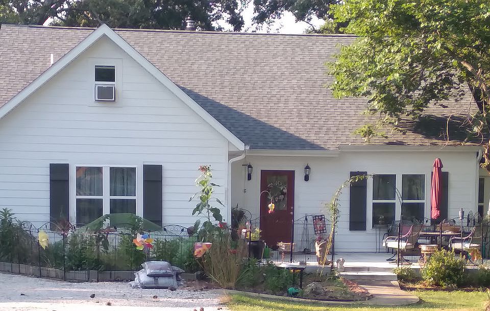 1st image of 13720 Redbud Dr #2156