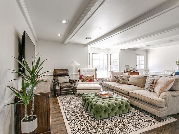 4th image of 1504 Brighton Ave