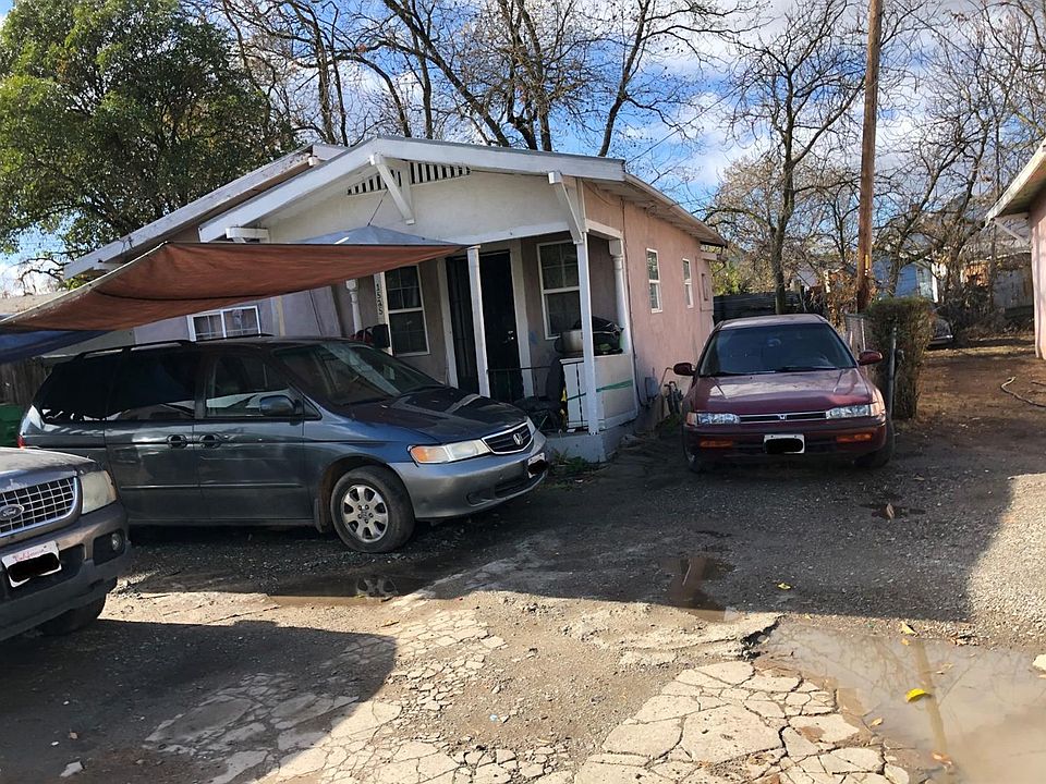 1st image of 1525 S Aurora St