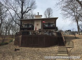 86 Apache Rd, Sunrise Beach, MO 65079