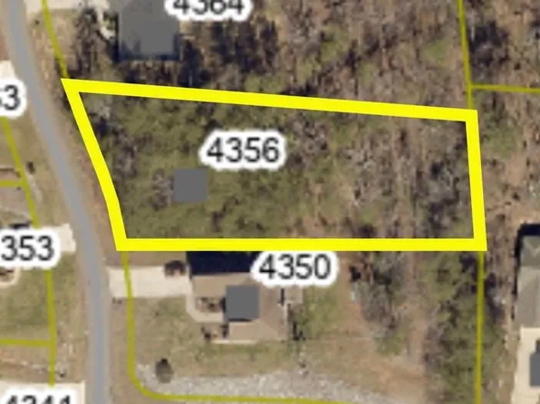 4356 Belmont Dr, Morganton, NC 28655