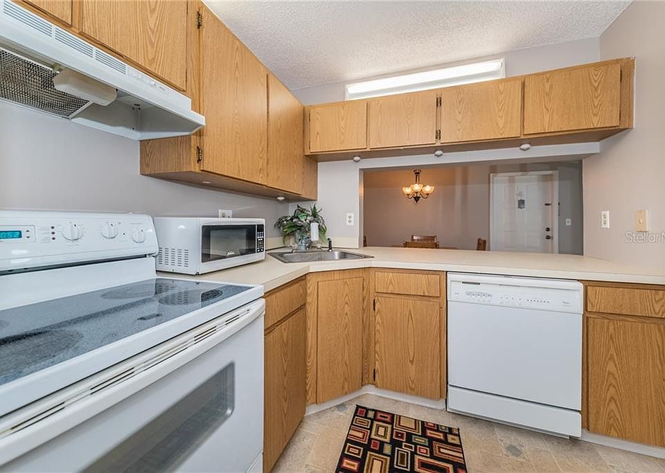 Pine Ridge At Lake Tarpon Village Apartments Tarpon Springs, FL Zillow