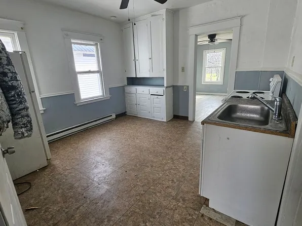 1210 E 10th St #2, Erie, PA 16503