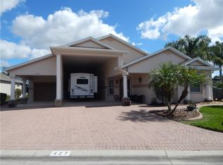427 Cruisers Dr, Polk City, FL 33868