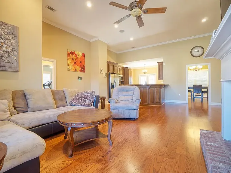 3894 Napa Dr — Photo 5