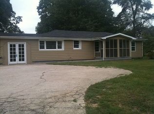 2092 W Sandtown Rd SW, Marietta, GA 30064