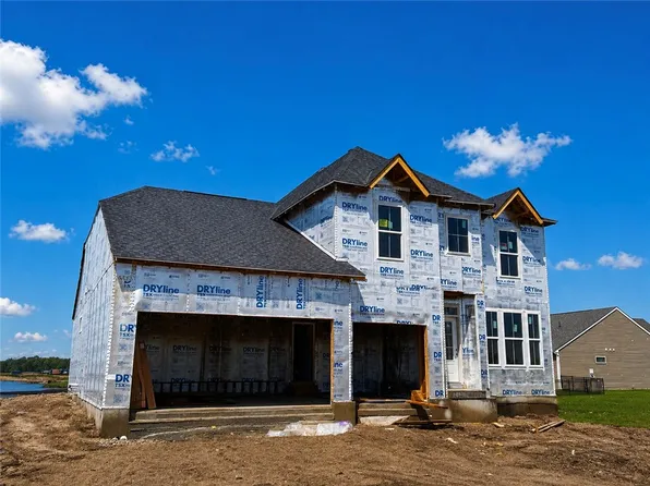 405 S Landon Ln, Springfield, OH 45505