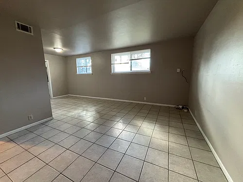 Floor plan 215
