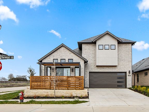 2nd image of 502 Sherwood Dr