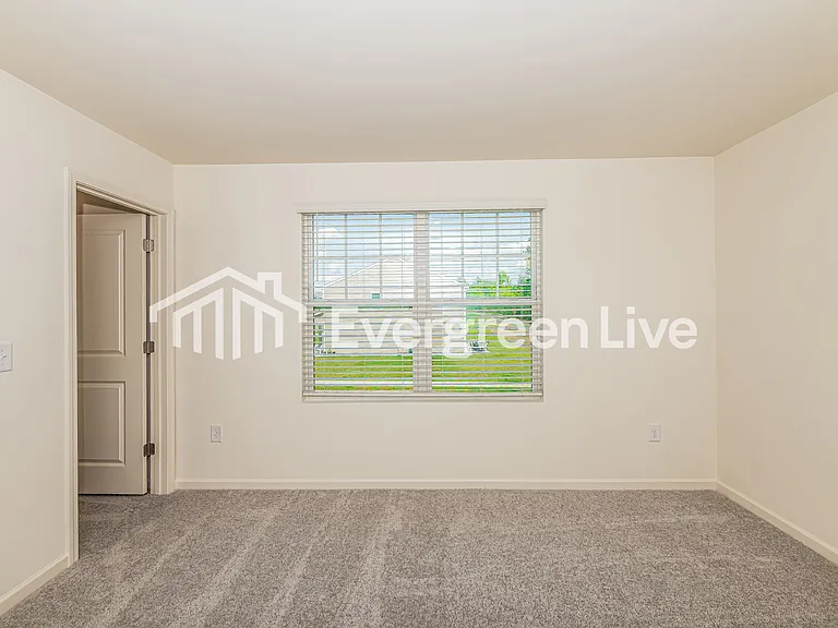 132 S Gallaspy Dr — Photo 10