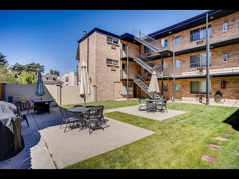 558 N Washington St #310 — Photo 4