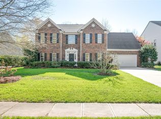 3709 Weddington Ridge Ln, Matthews, NC 28105