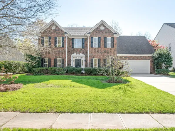 3709 Weddington Ridge Ln, Matthews, NC 28105