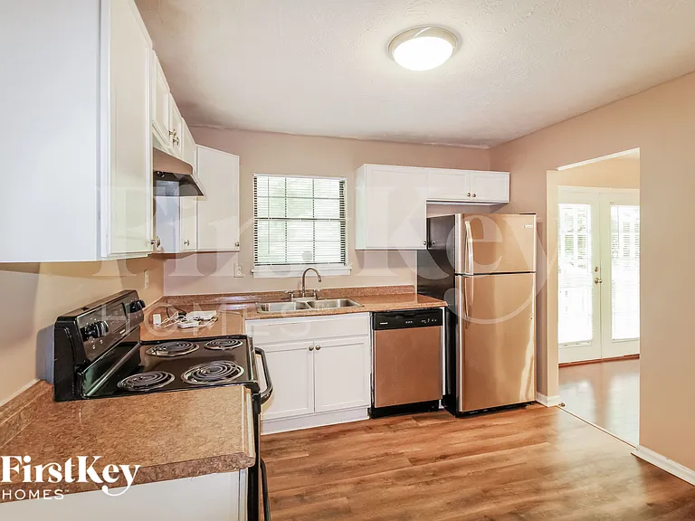 4401 Raven Valley Ct — Photo 4