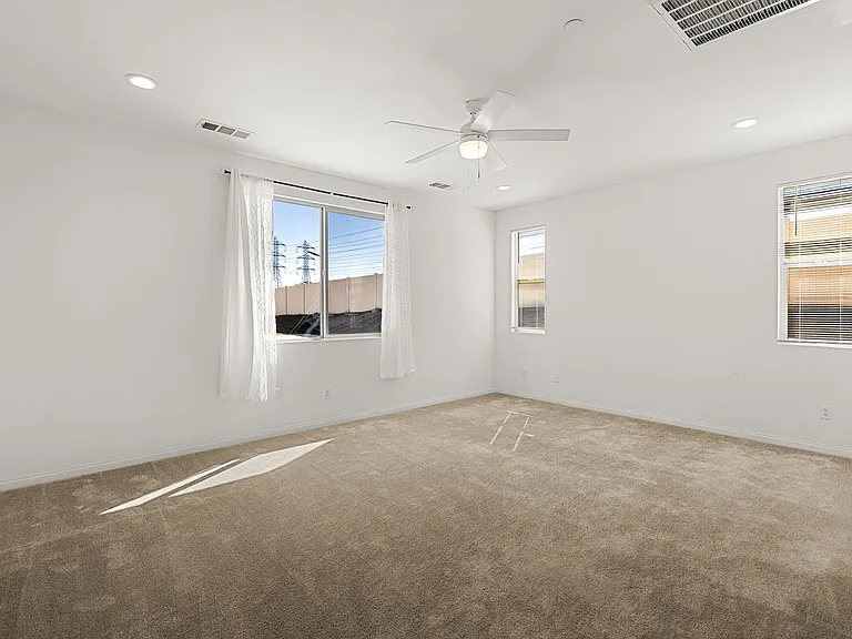 1500 Yucca Ct — Photo 29