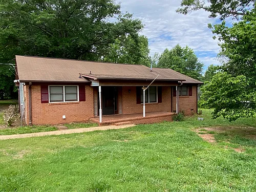 493 Tanyard Rd Photo 1