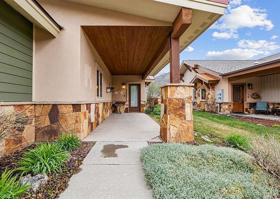 1st image of 208 Trimble Crossing Drive
