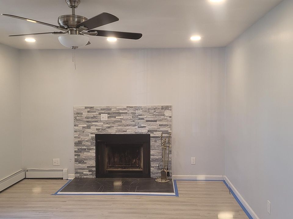 1st image of 16614 144th Ave