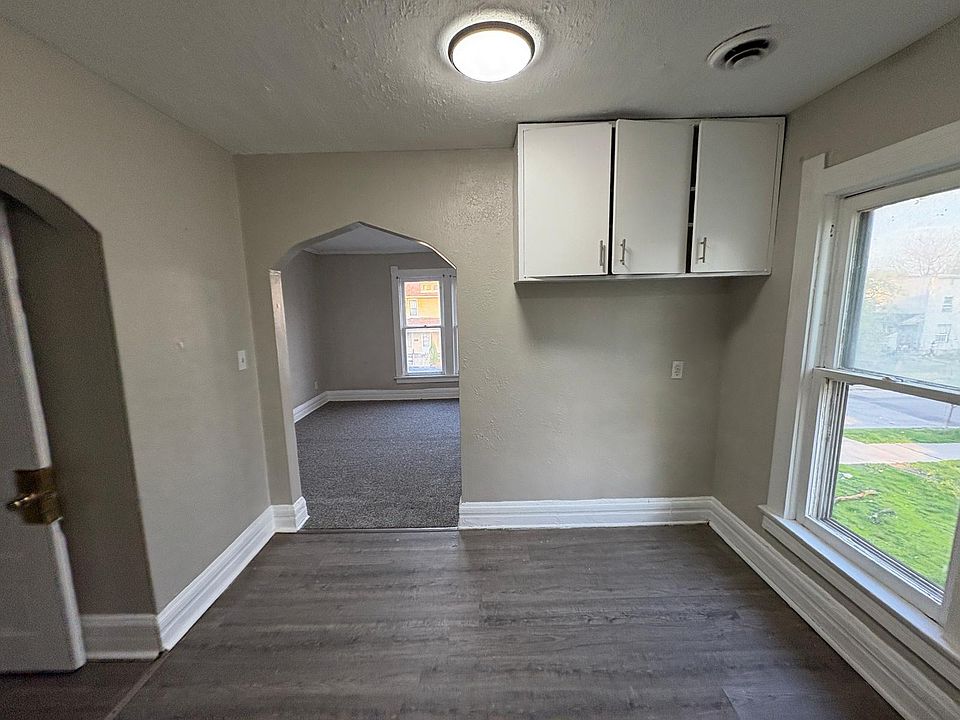 1st image of 428 Potter St