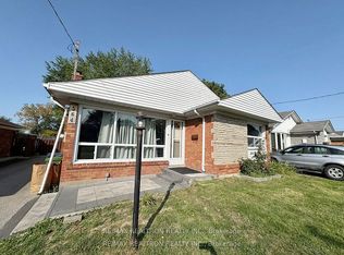564 McCowan Rd, Toronto, ON M1J 1J8