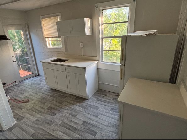 1005 W Arch St APT C