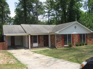 1926 Woodmont Dr, Columbus, GA 31907