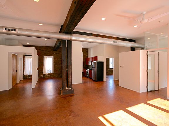 5th image of 1346 E Berks St #B