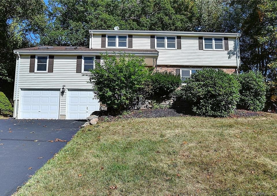 1st image of 44 Belle Woods Dr