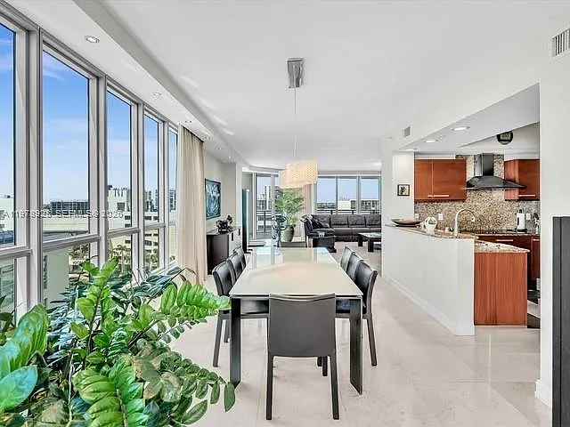 3535 S Ocean Dr #905 — Photo 14
