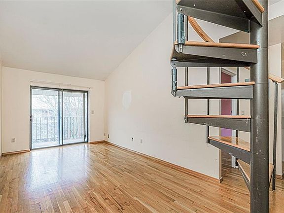 3rd image of 2817 E 26th St APT 3B