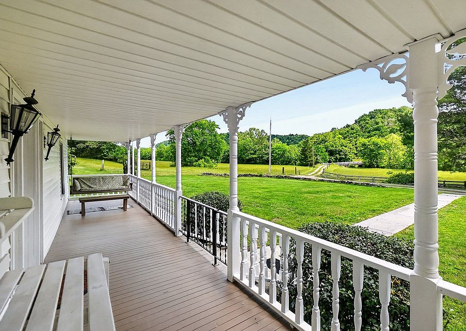 40th image of 181 Tinsley Ln