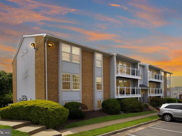 3381 Yost Ln APT 103, Dumfries, VA 22026