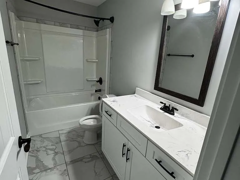 3858 Maliki Dr — Photo 32