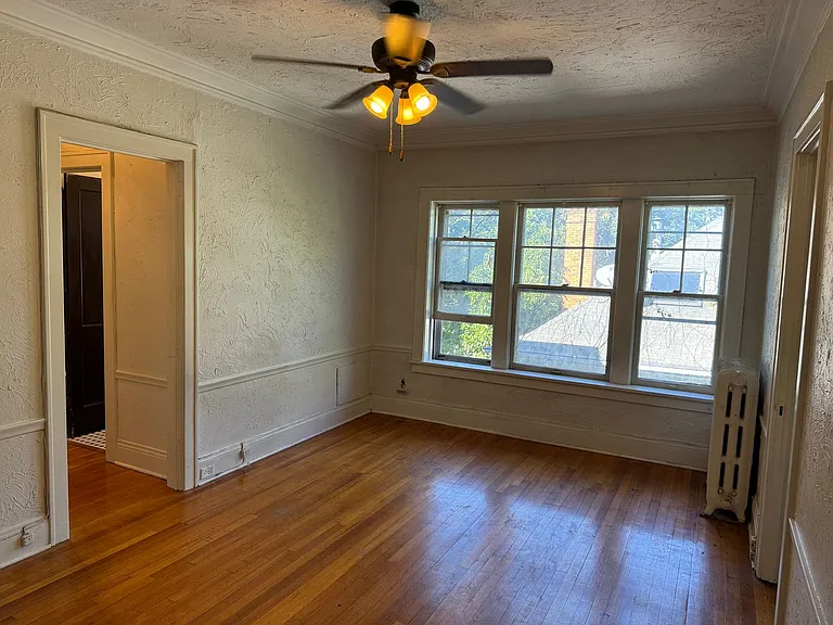2212 Girard Ave. S — Photo 1