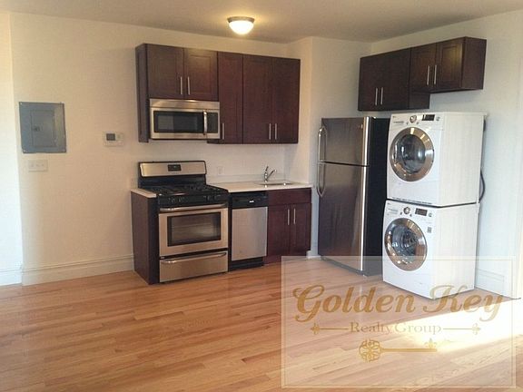 2nd image of 2180 38th St APT B7