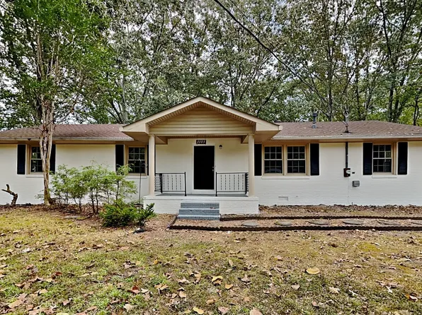 1103 Remington Pl, Manchester, TN 37355