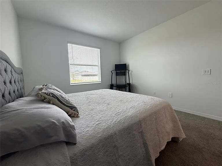 652 Grove St — Photo 20