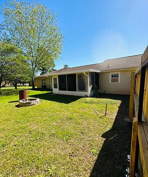 101 Williams Dr — Photo 4