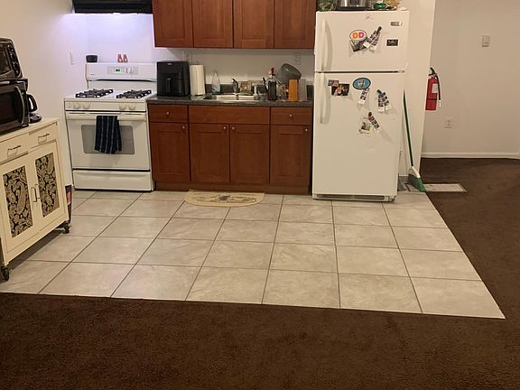 Apartment A available February