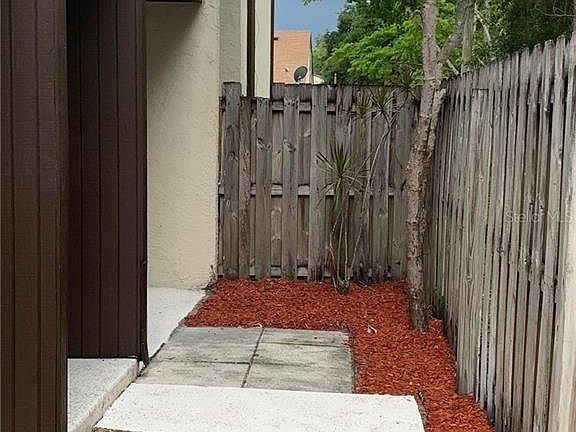 2nd image of 2654 Crown Ct
