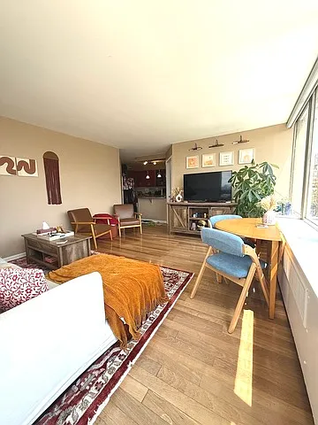 1355 N Sandburg Ter #1801D — Photo 5