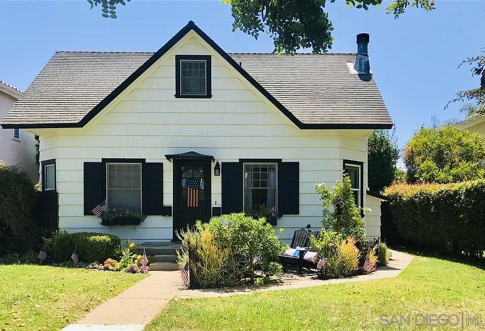 1st image of 511-513 H Ave