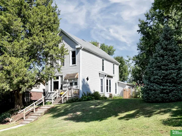 3457 S 15th St, Omaha, NE 68108